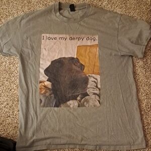 Gray Dog Graphic T-Shirt